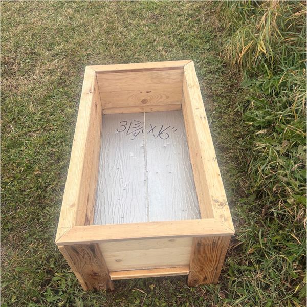 Wood Flower box 31 3/4 inch x 16 inch NEW