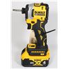 Image 1 : DEWALT IMPACT DRIVER AND BATTERY