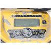 Image 3 : DEWALT RADIO