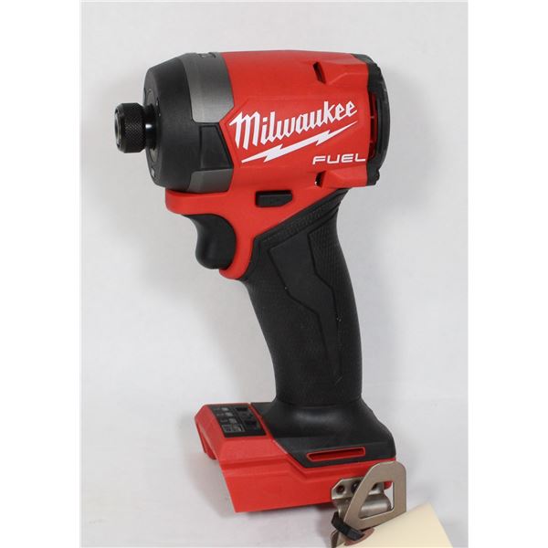 MILWAUKEE M18 DRIVER