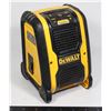 Image 1 : DEWALT BLUETOOTH SPEAKER WITH OFF BRAND BATTERY