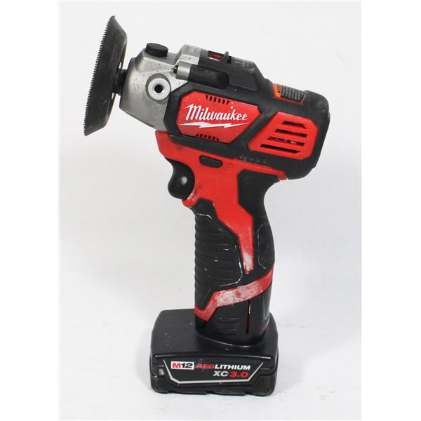 MILWAUKEE 2" SANDER (3" POLISHER) WITH BATTERY