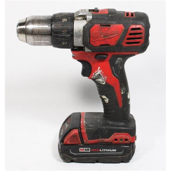 MILWAUKEE 1/2" DRILL/DRIVER WITH BATTERY