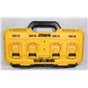 Image 3 : DEWALT 4 PORT 8AMP FAST CHARGER