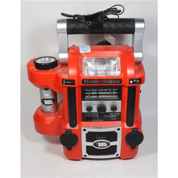 BLACK AND DECKER JOBSITE RADIO