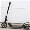 Image 1 : BLACK RAZOR SCOOTER