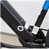 Image 9 : HYPER E-BIKE BLUE AND BLACK