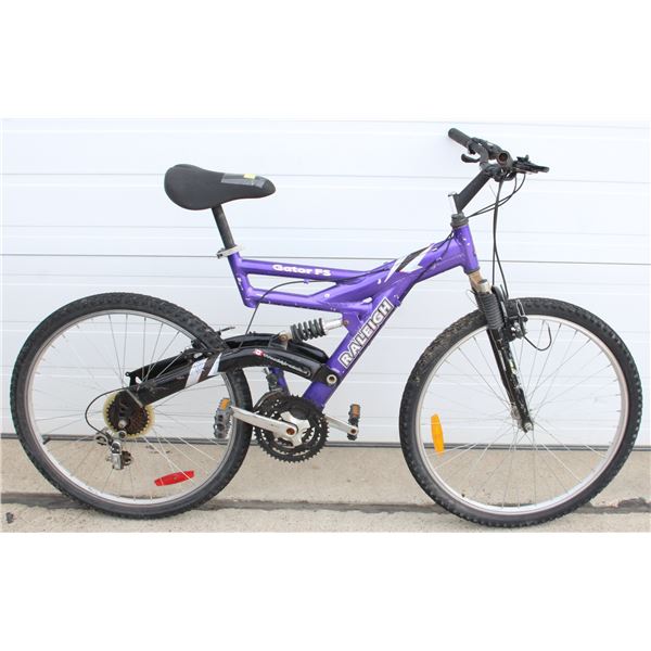 PURPLE RALEIGH MOUNTAIN BIKE