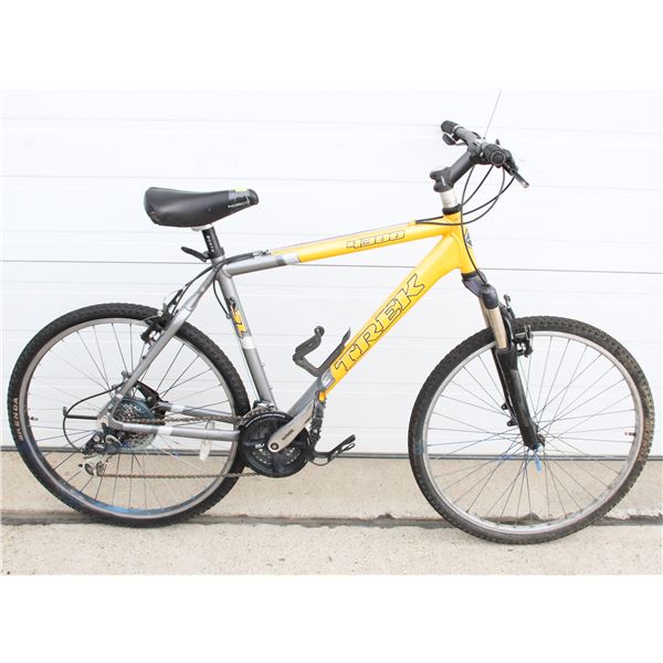YELLOW TREK 4300 MOUNTAIN BIKE