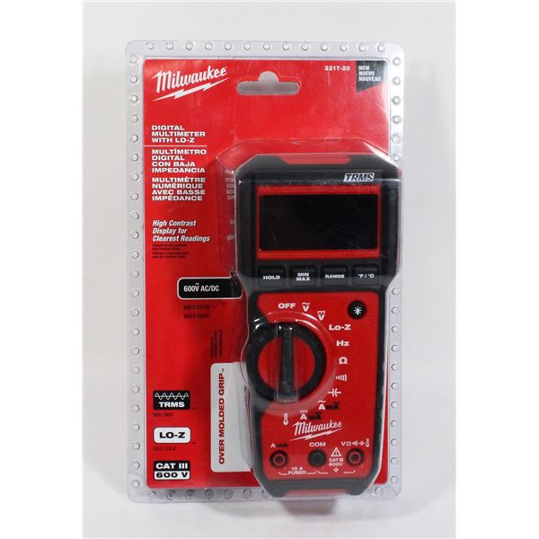 NEW IN PACKAGE MILWAUKEE DIGITAL MULTIMETER
