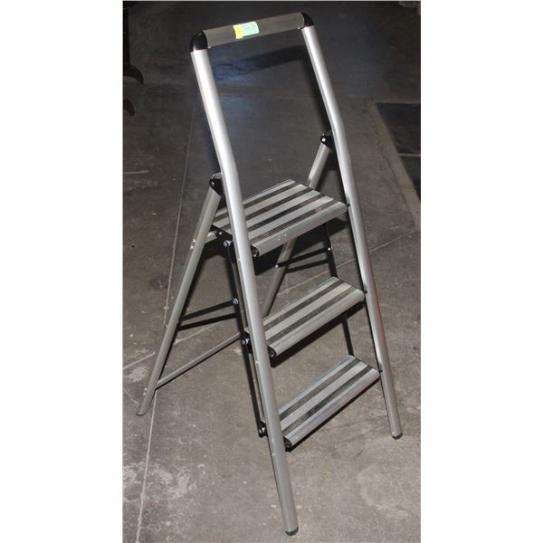 HEAVY DUTY TYPE 1 69CM/27" LADDERS