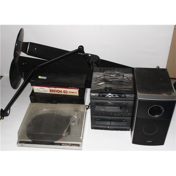 LARGE LOT OF AUDIO EQUIPMENT