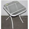Image 1 : LITTLE GLASS TABLE