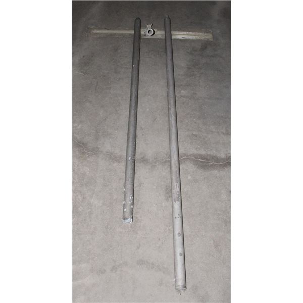 CONCRETE SPREADING TOOL WITH EXTENSION POLES