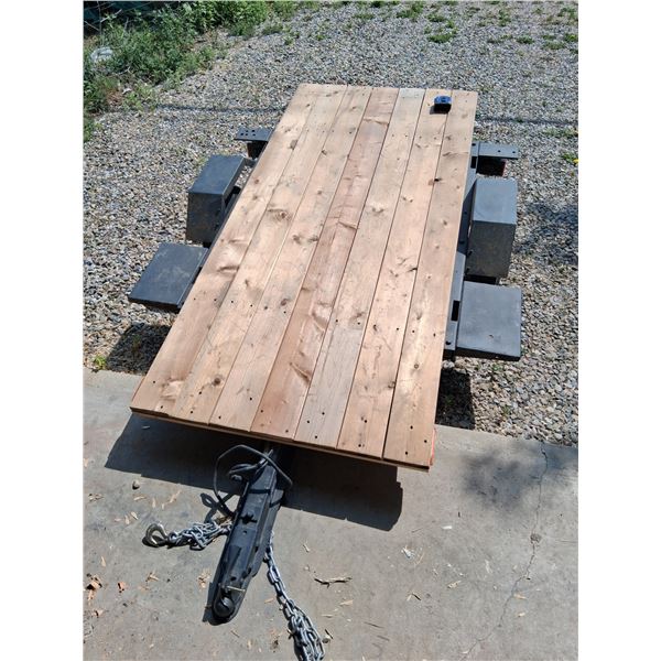 1998 NUWAY UTILITY TRAILER (CONVERTS BACK TO