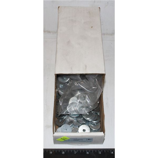 BOX OF WASHERS