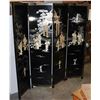 Image 1 : VINTAGE ABALONE AND MOTHER OF PEARL INLAY ROOM