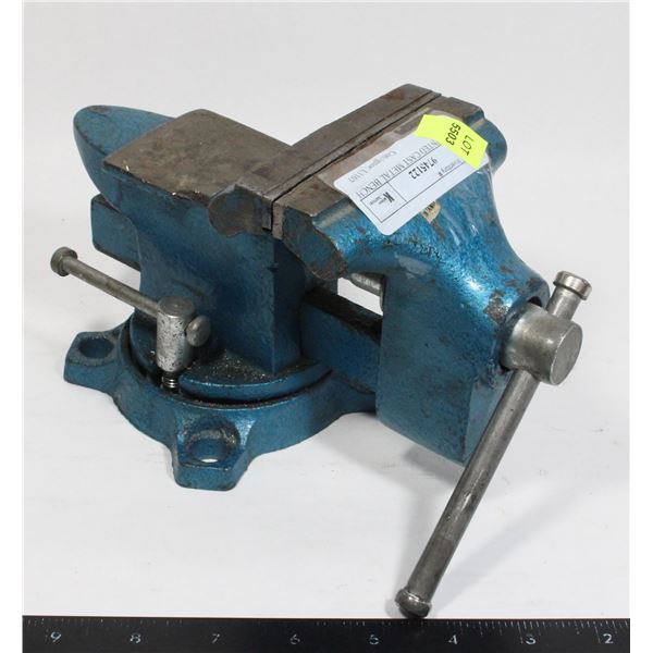 BLUE PAINTED CAST METAL BENCH VISE