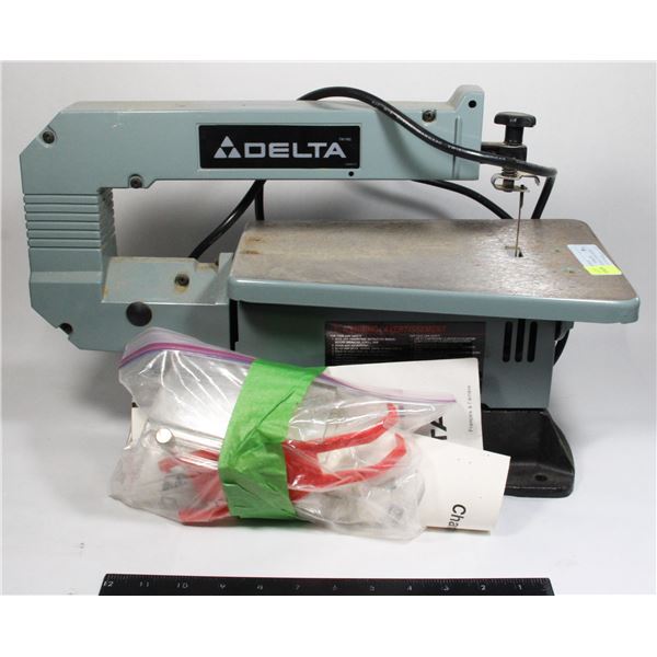 DELTA 18" SCROLL SAW MODEL 40-130C WITH MANUAL