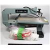 Image 1 : DELTA 18" SCROLL SAW MODEL 40-130C WITH MANUAL