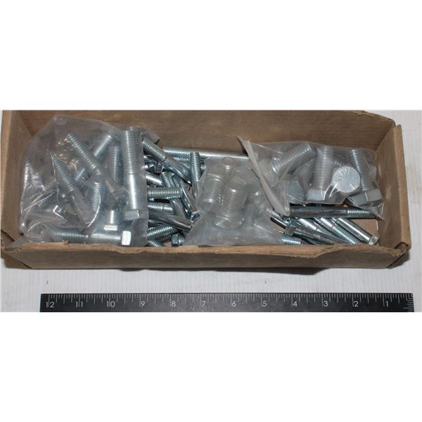 BOX OF HEX HEAD SCREWS VARIETY