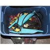 Image 2 : TOTE OF AUTOMOTIVE ITEMS INCLUDING GREASE GUN,