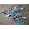 Image 1 : TOTE OF PRESSURE WASHER ACCESSORIES