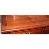 Image 4 : DRESSER WITH MIRROR