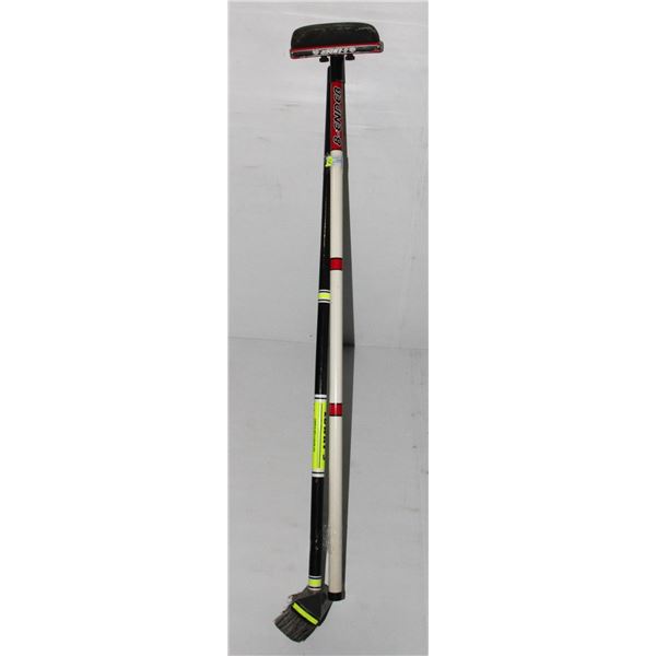 TELESCOPIC BRUSH / CURLING BROOM