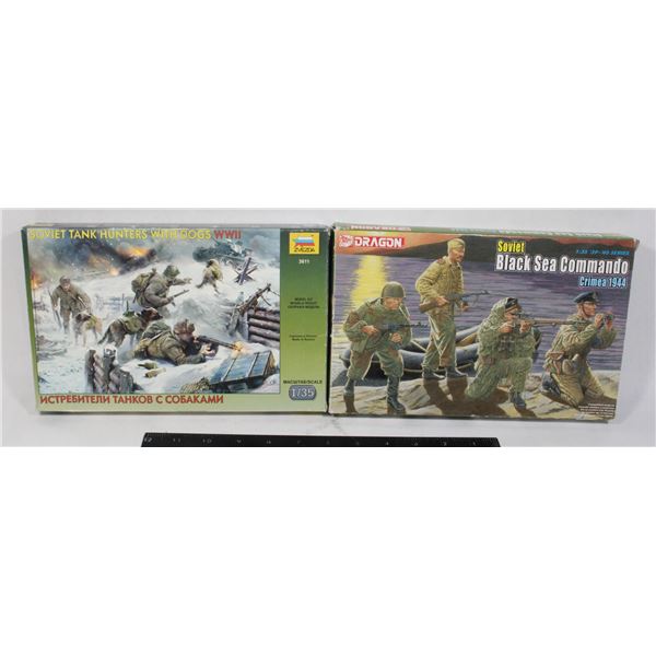 LOT OF 2 SOVIET TROOP MODEL FIGURES