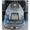 Image 3 : NEW HOLLAND G4030 COMMERCIAL LAWNMOWER
