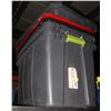 Image 1 : LOT OF EMPTY TOTES