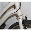 Image 3 : HUDSON JAMIS ALUMINUM FRAME BIKE