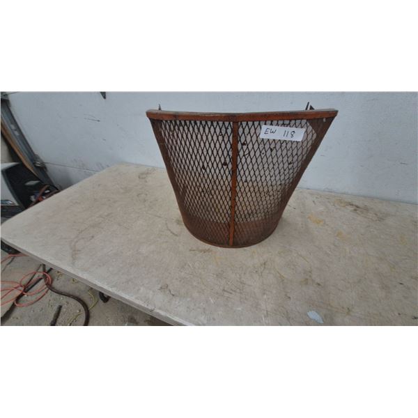Allis-Chalmers B Tractor Grille