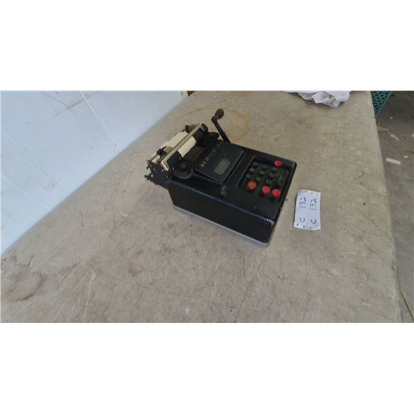 Remington 94 Adding Machine with Paper Roll and Crank Handle