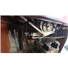 Image 18 : Wurlitzer 1400 Jukebox, 1950s 100 Selections, 50 45 RPM Records, Curved Glass Dome