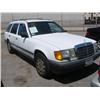 Image 2 : 1989 MBZ E320 Wagon