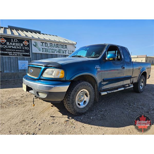 PICKUP TRUCK: 2000 Ford F-150 XLT: SuperCab: 4x4: 5.4L Triton V8