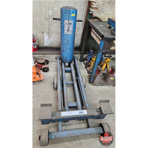 Universal Truck Frame Lift