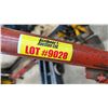 Image 8 : Heavy-Duty Hydraulic Floor Jack