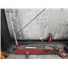 Image 2 : Heavy-Duty Hydraulic Floor Jack