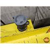 Image 3 : 800 L Shop Oil Storage Tank with Lincoln Pump & Hose Reel