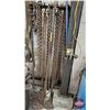 Image 1 : Assorted Heavy-Duty Chains & Chain Block