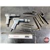Image 1 : Pneumatic Air Hammers with Chisels & Punches