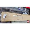Image 1 : Hendrickson Front Bumper for Freightliner (New)