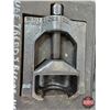 Image 2 : Tiger Tool U-Joint Puller