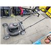 Image 4 : Yard Machines Gas Lawn Mower
