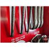 Image 8 : Snap-on Combination Puller Set & Cabinet
