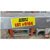 Image 3 : 8 ft. Aluminum Step Ladder