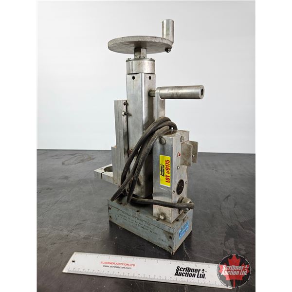 Model 3550 Electromagnetic Holding Fixture